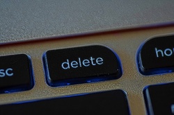 Close up of the delete key on a computer keyboard