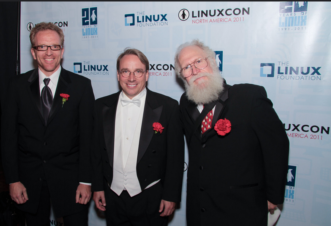 Dirk Hohndel, Linus Torvalds, Jon 'maddog' Hall, LinuxCon 2011