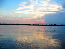 Photo of sunset on the Magdalena River, Colombia