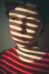 Portrait light from blinds