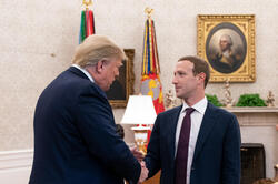 Mark Zuckerberg dines with Trump
