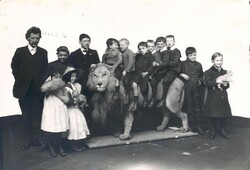 Session for the Blind at Sunderland Museum