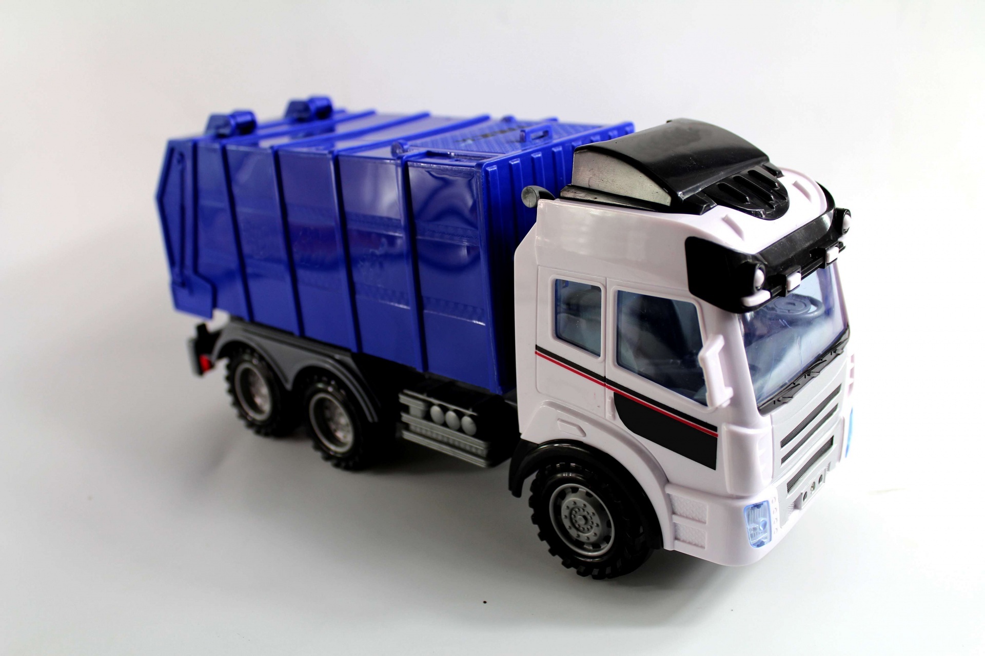 Toy Garbage truck