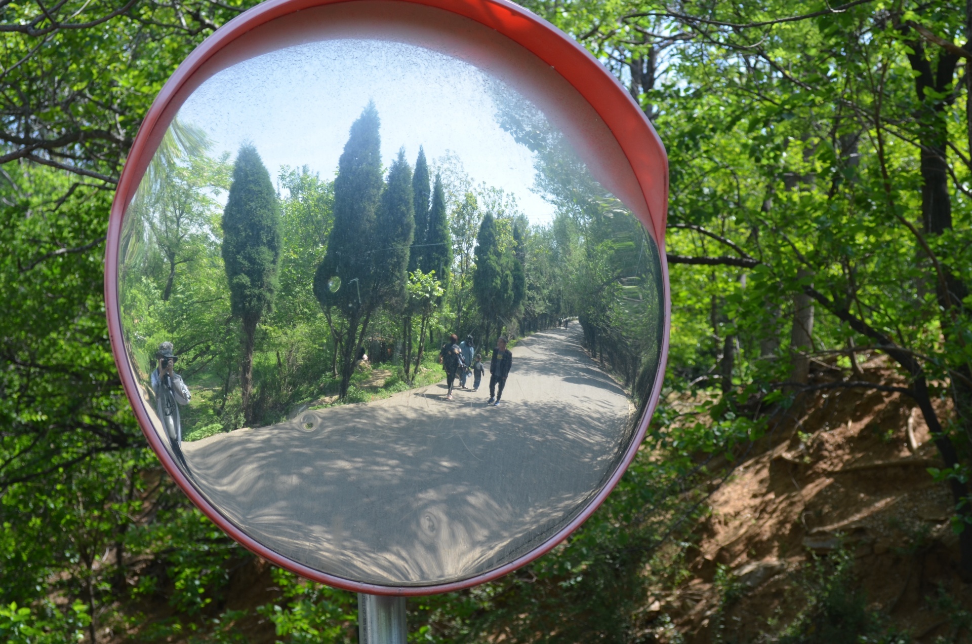 Blind spot mirror