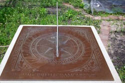 Colonial sundial marks the time for Southern colonists.