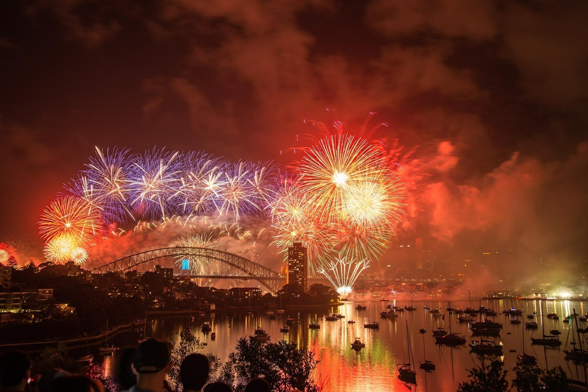 New Year Pyrotechnics Over Sydney Harbor