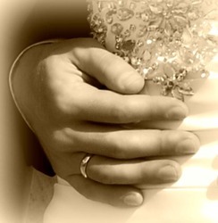 Hands, ring