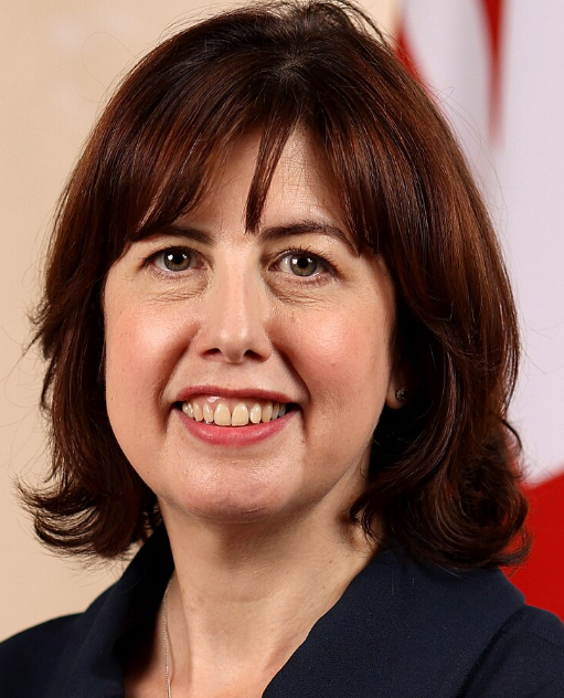 Lucy Powell Official portrait, 2024