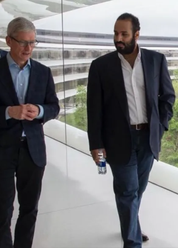 Apple CEO and KSA dictator