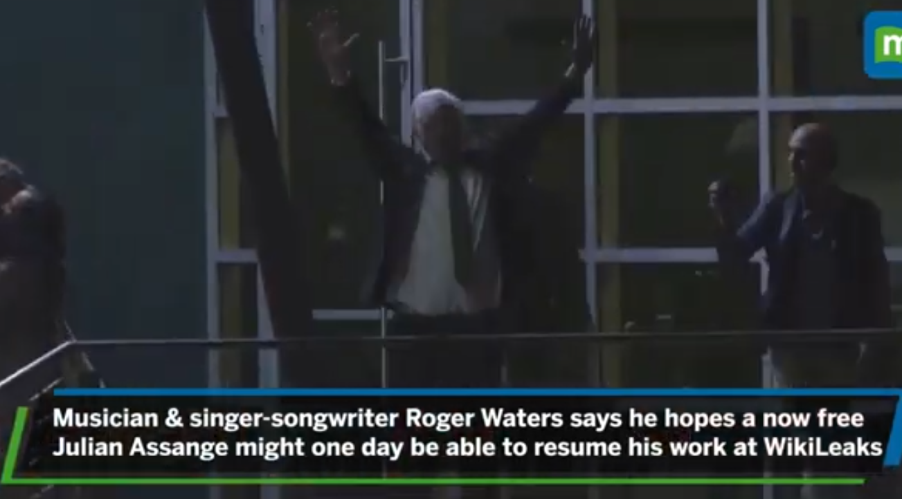 Roger Waters on Assange