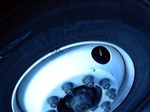 Truck wheel