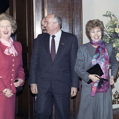 Mikhail Gorbachev meets Margaret Thatcher