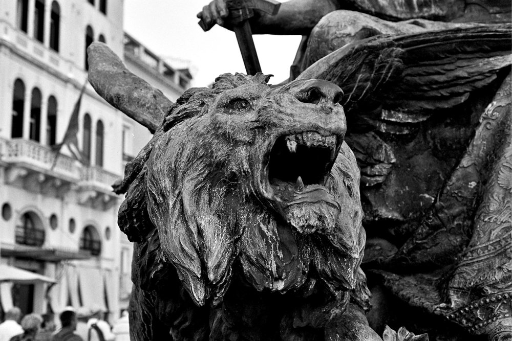 Lion's statue