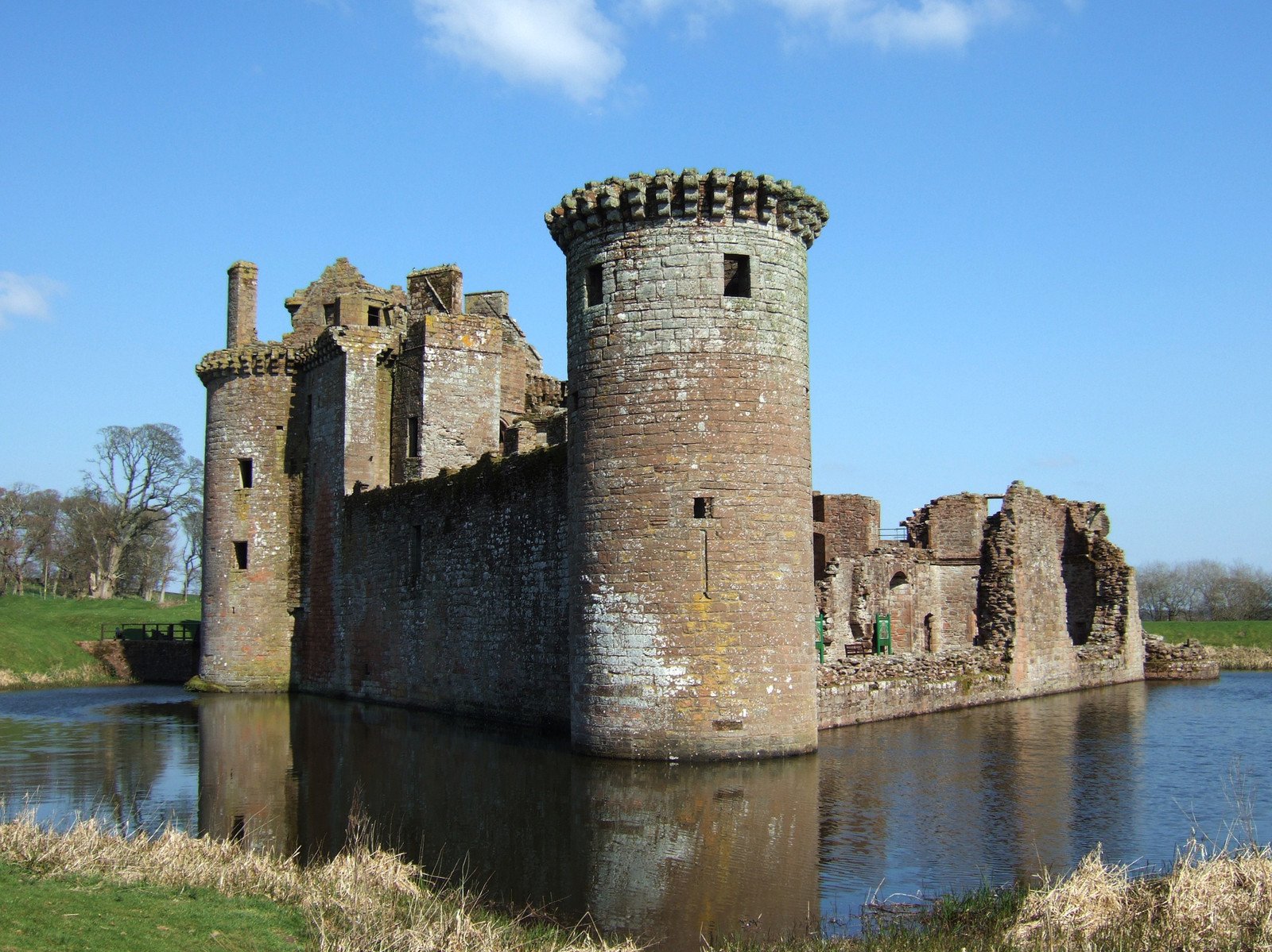 Caerlaverock castle