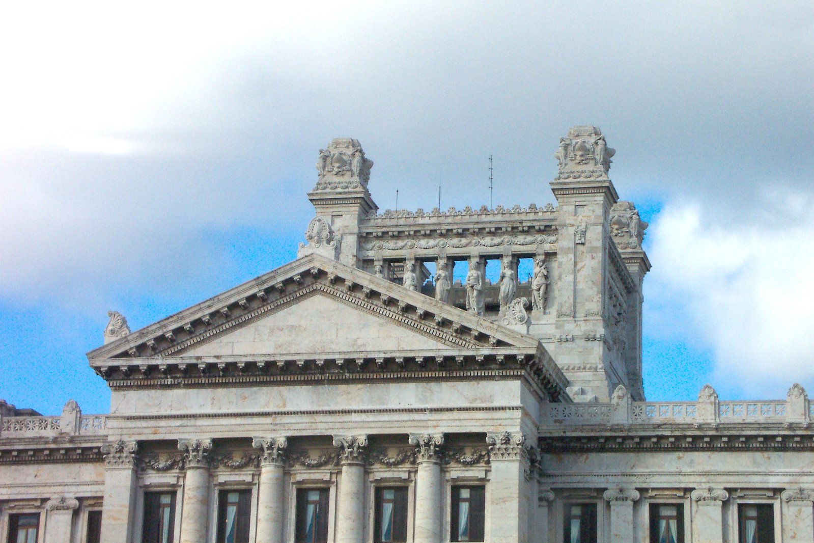 Palacio Legislativo en Montevi