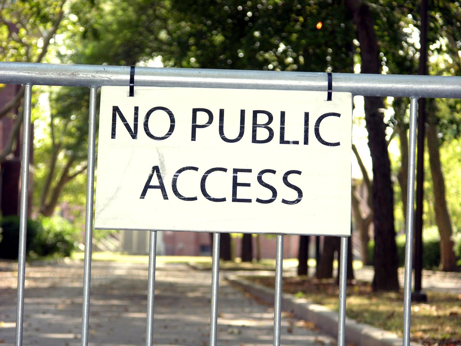 No public access