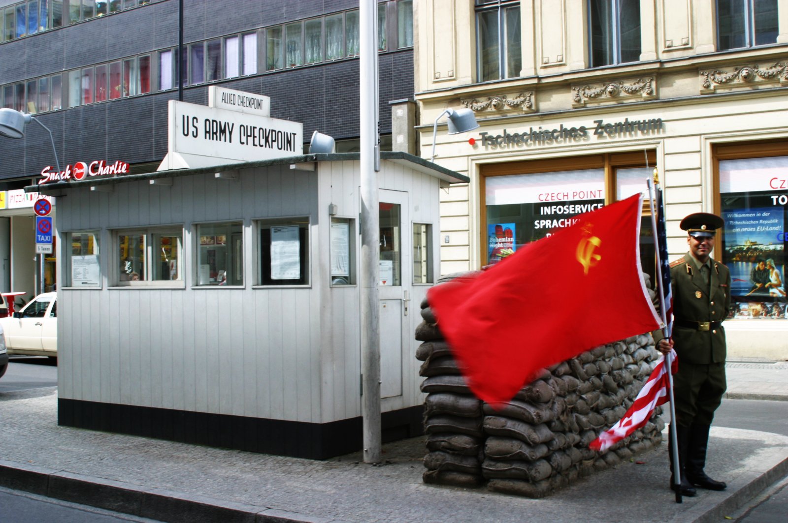 Checkpoint Charlie, Berlin