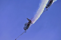 Harvard smoking in a dive during aerobatic performance