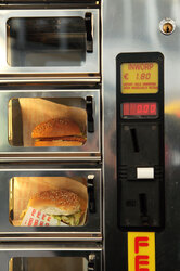 Hamburger vending machine