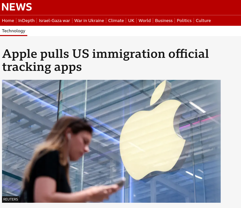 Apple pulls US immigration official tracking apps