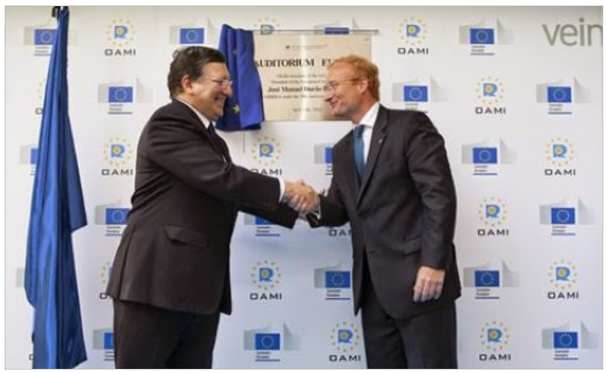 José Barroso (left), meeting with OHIM President António Campinos (right)