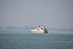 Pleasure boat on the Mark More