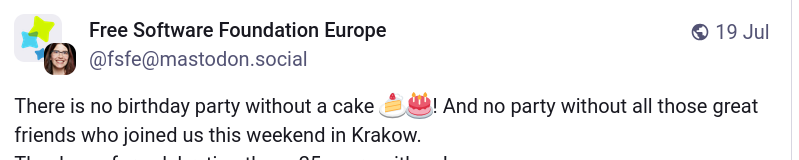 There is no birthday party without a cake 🍰🎂! And no party without all those great friends who joined us this weekend in Krakow.