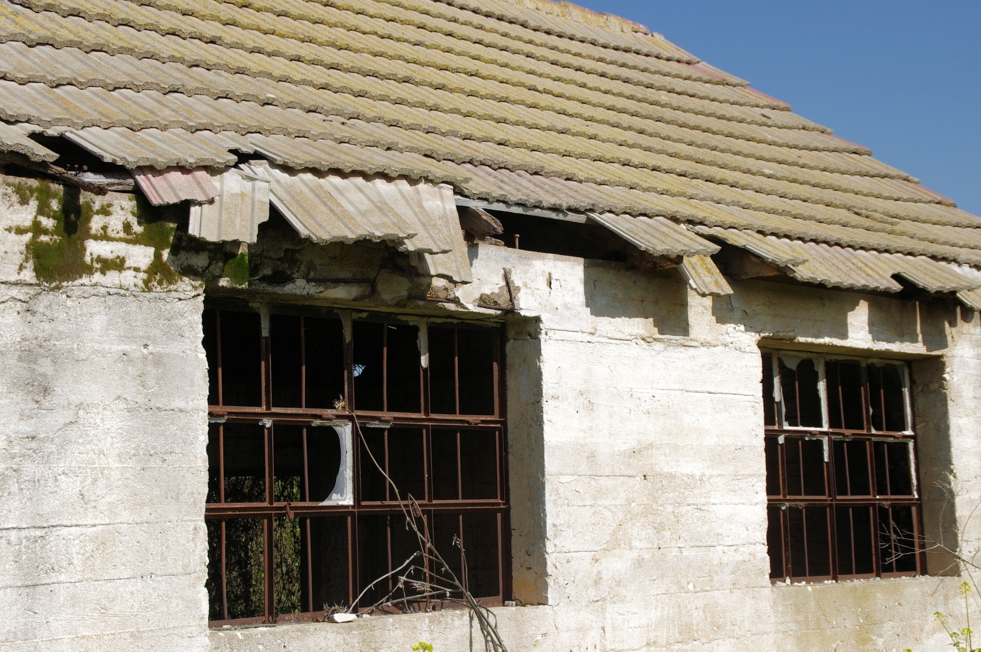Broken Windows And Tiles